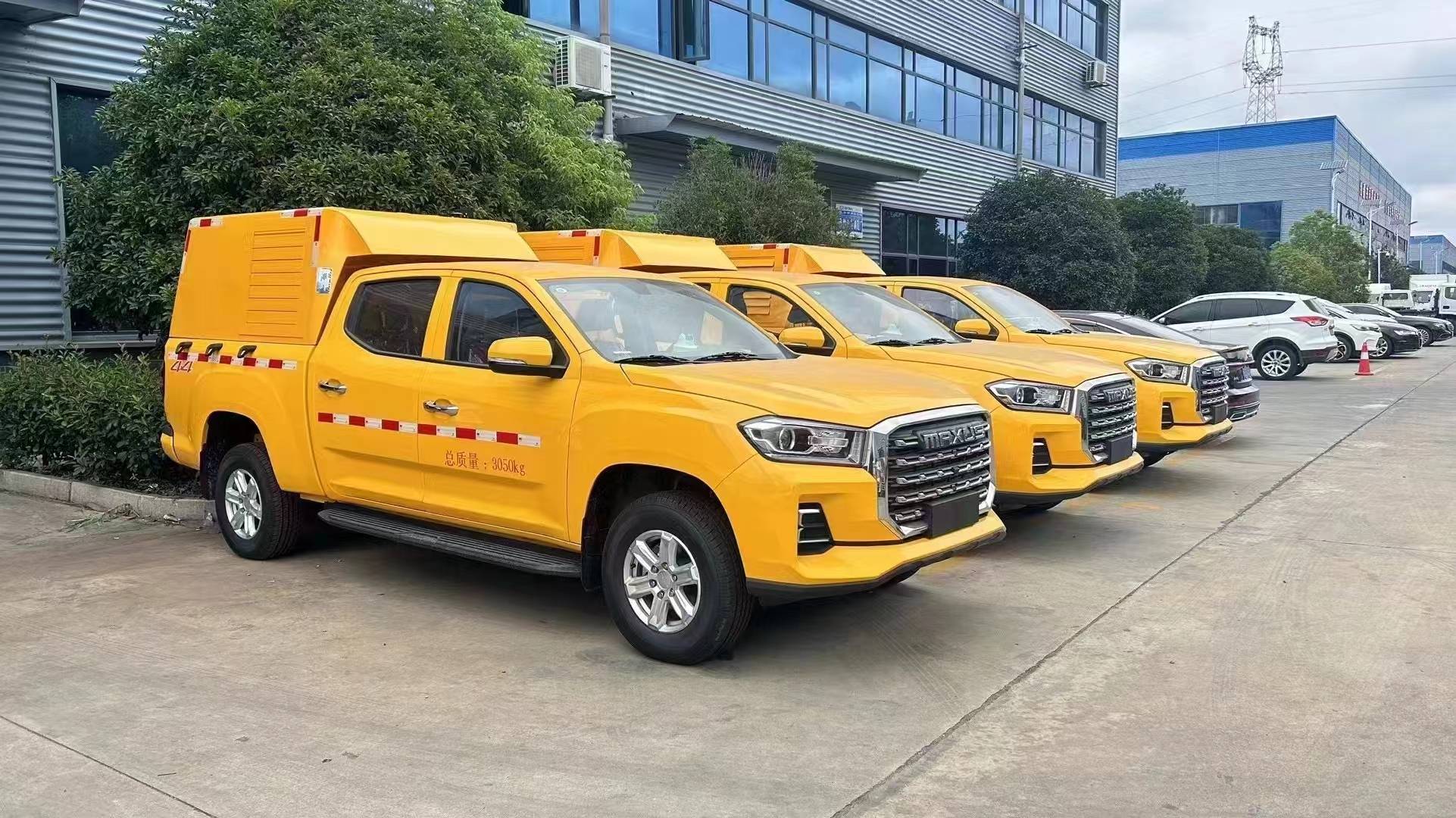 上汽大通皮卡600m/h应急排涝车 发车