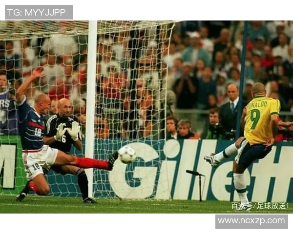 丹斯那切尼赫夫与基辅迪纳摩激战正酣谁将赢得这场精彩对决